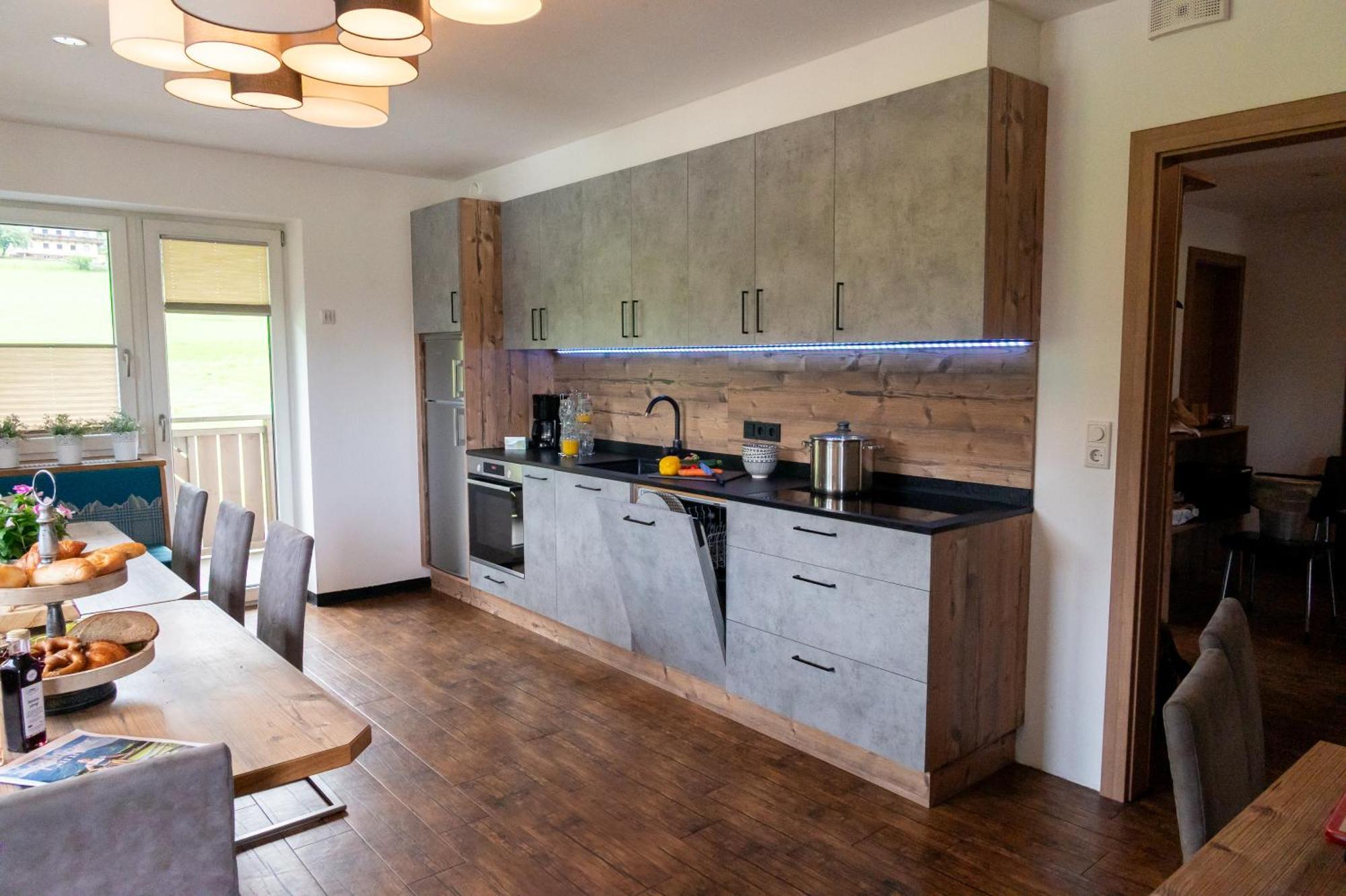 Haus Piesendorf Apartment Bagian luar foto