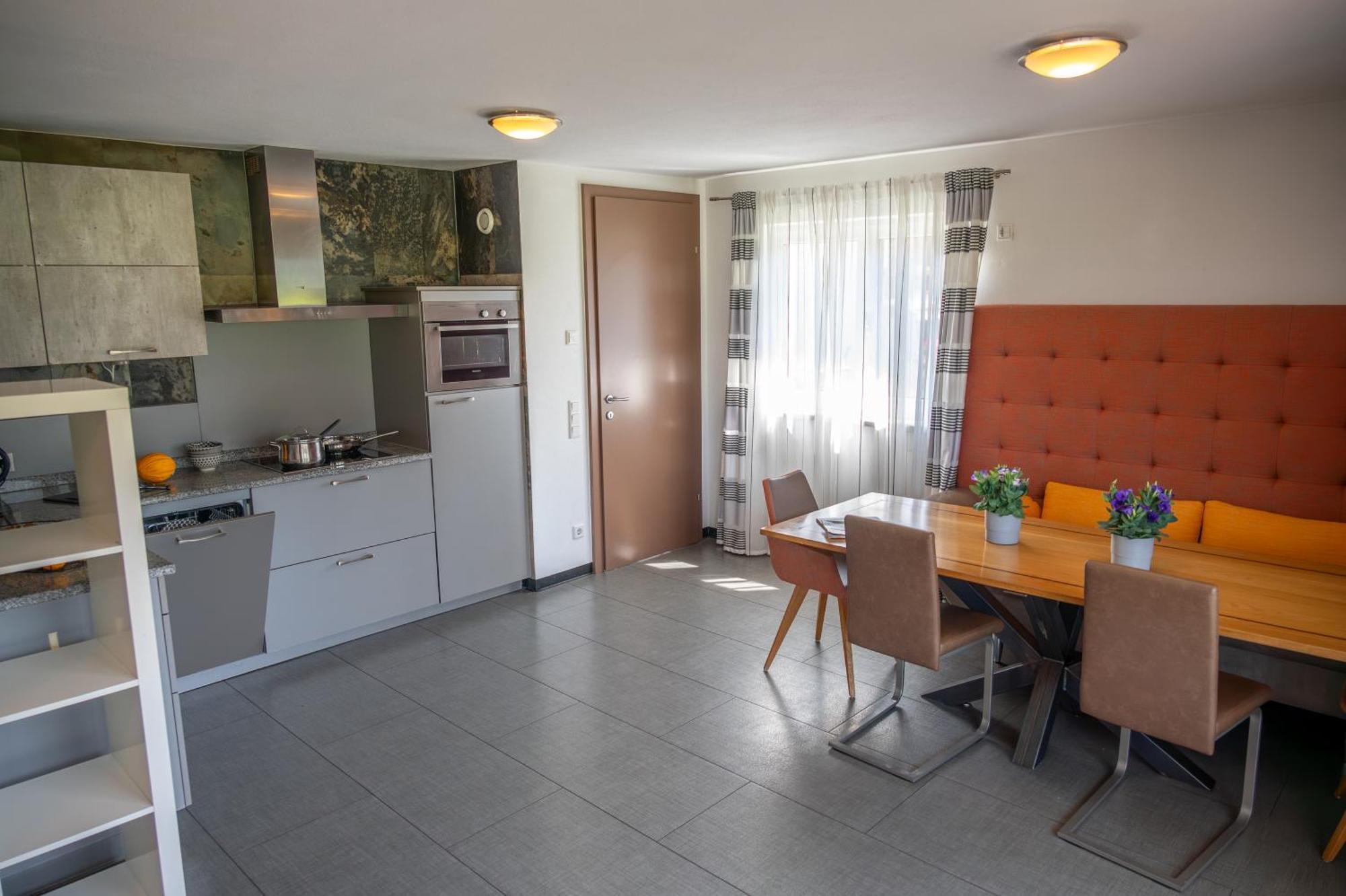 Haus Piesendorf Apartment Bagian luar foto
