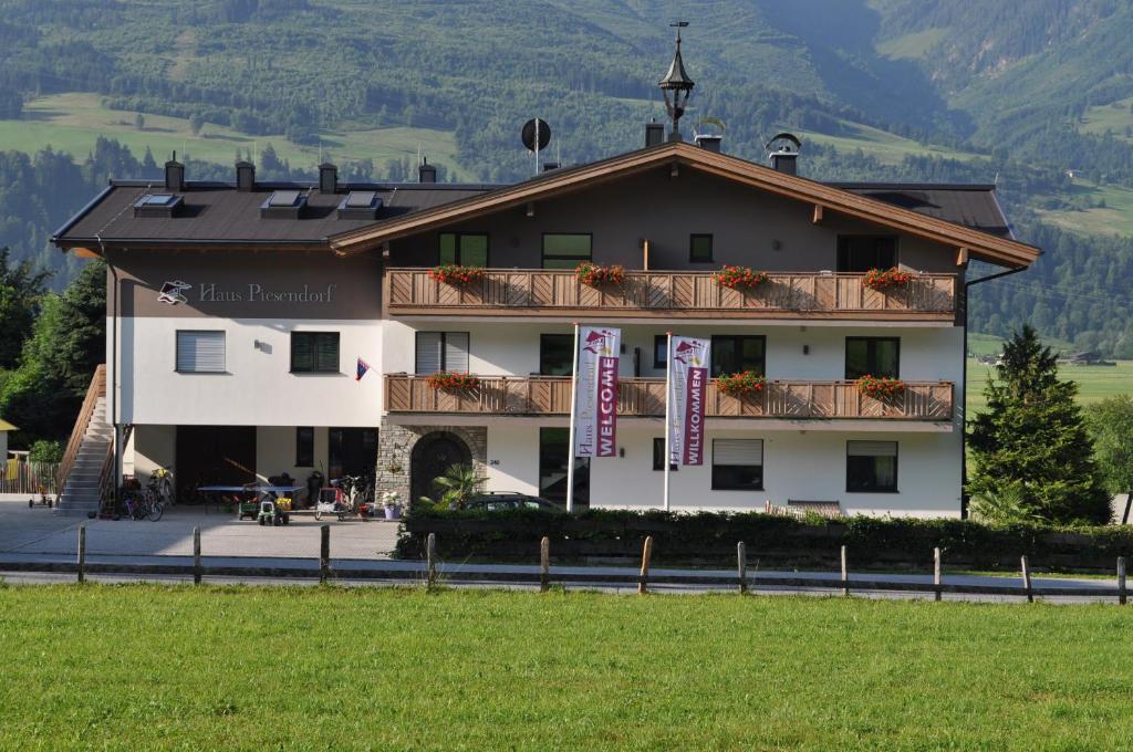 Haus Piesendorf Apartment Bagian luar foto